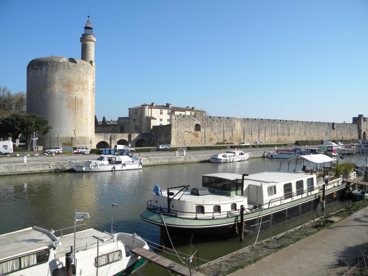 Le Tamaris Daire Saint-Laurent-dʼAigouze Dış mekan fotoğraf